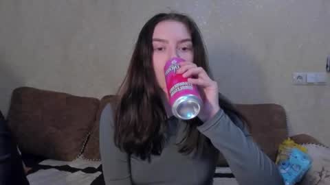 LINA online show from February 15, 2026, 1:31 pm