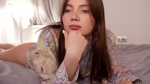 Snapshot of love_machine_ chatting on December 27, 2024, 3:15 pm Sofi online show from December 27, 2024, 3:15 pm