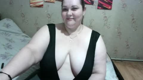 Milana online show from July 6, 2026, 2:08 am