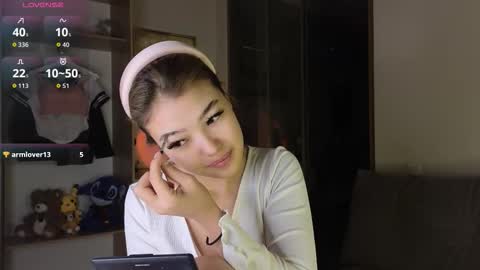 hi its me  online show from October 8, 2025, 12:52 am