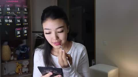 hi its me  online show from October 23, 2025, 7:40 am