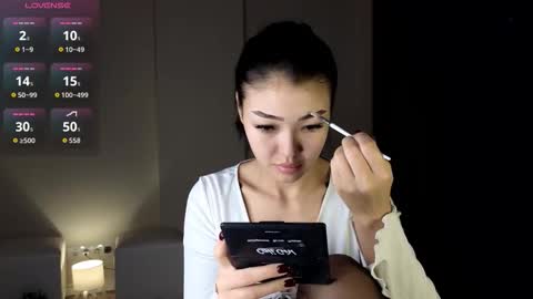 hi its me  online show from November 8, 2025, 2:23 am