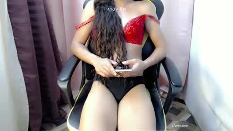 love_pinay66 online show from February 2, 2026, 2:27 pm