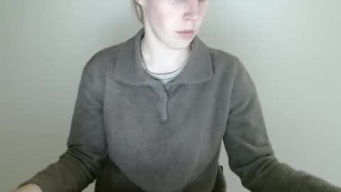 Snapshot of love_vivian chatting on April 22, 2026, 2:18 pm Vivian online show from April 22, 2026, 2:18 pm