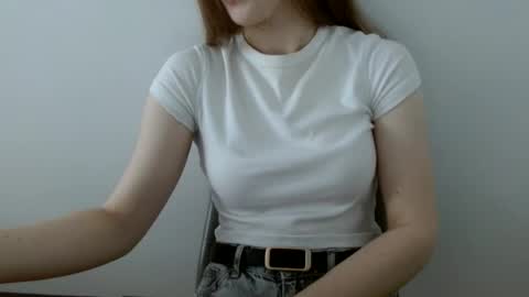 Vivian online show from June 17, 2026, 11:12 am