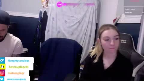 Snapshot of lovecoupleqc chatting on April 28, 2026, 6:51 am lovecoupleqc online show from April 28, 2026, 6:51 am