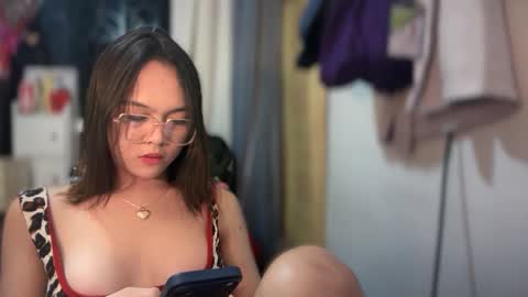 Snapshot of lovee_gelly chatting on March 27, 2026, 2:28 pm Gelly online show from March 27, 2026, 2:28 pm