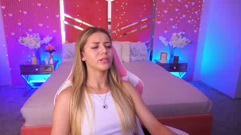 loveedove online show from June 16, 2026, 12:08 pm