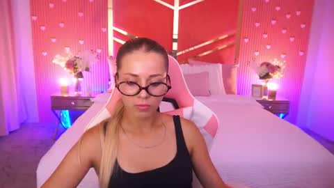 loveedove online show from July 2, 2026, 12:22 pm