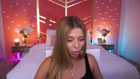 loveedove online show from July 28, 2026, 2:13 pm