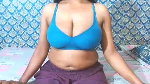 Snapshot of lovefunnitya chatting on April 9, 2026, 7:36 am Divya online show from April 9, 2026, 7:36 am