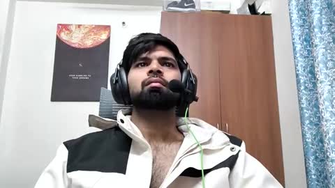 Indian hairy online show from November 26, 2025, 7:31 am