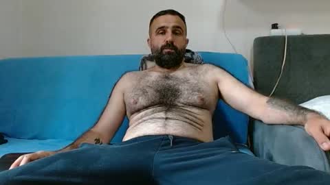 loveivat80 online show from April 29, 2026, 6:39 am