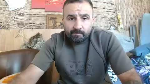 loveivat80 online show from July 12, 2026, 9:11 am