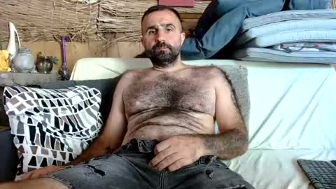 loveivat80 online show from August 1, 2026, 11:42 am