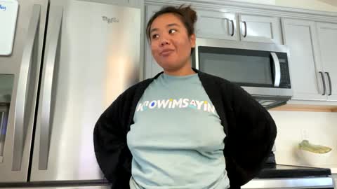 Love online show from January 7, 2025, 7:28 pm