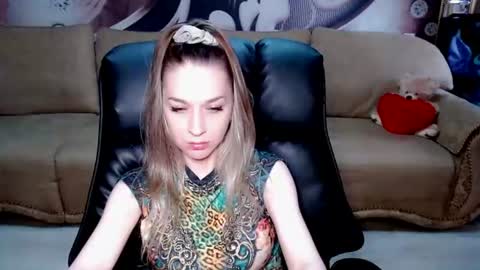 private open online show from June 10, 2026, 8:57 am