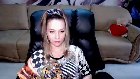 private open online show from June 12, 2026, 10:58 am
