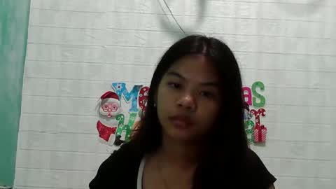 Snapshot of lovellypussy4u chatting on December 16, 2025, 4:39 am lovellypussy4u online show from December 16, 2025, 4:39 am