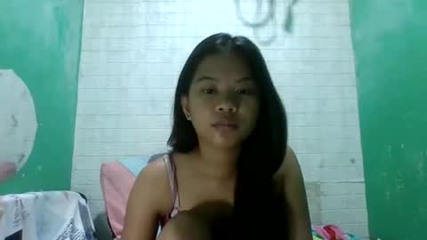 Snapshot of lovellypussy4u chatting on February 13, 2026, 4:30 am lovellypussy4u online show from February 13, 2026, 4:30 am