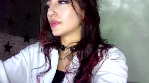 Snapshot of lovely_akira_xwx chatting on May 12, 2026, 5:48 am Tami online show from May 12, 2026, 5:48 am