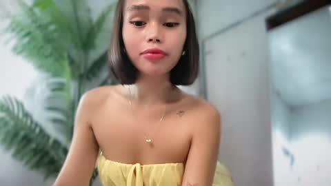 Snapshot of lovely_cittie18 chatting on May 17, 2026, 7:17 am lovely_cittie18 online show from May 17, 2026, 7:17 am