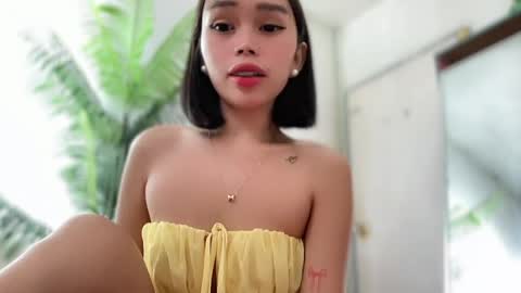 lovely_cittie18 online show from June 17, 2026, 4:04 am