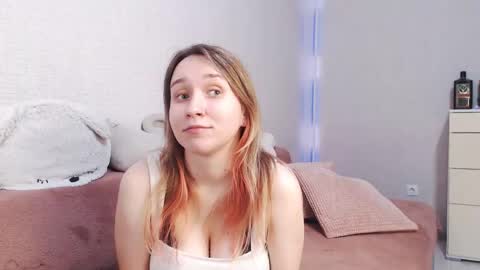 Lovely Hayley online show from May 21, 2026, 8:49 pm