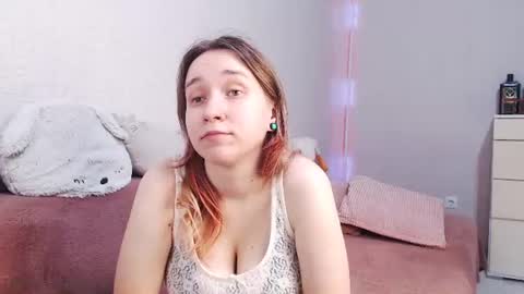 Lovely Hayley online show from June 17, 2026, 8:21 pm