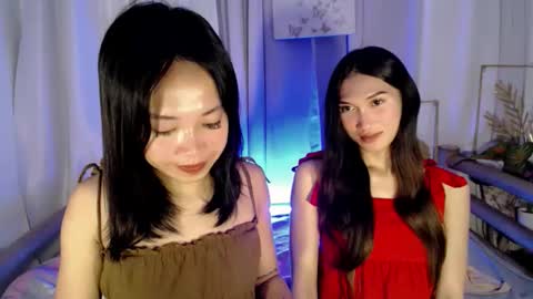 Snapshot of lovely_lianne chatting on February 9, 2026, 7:23 am lovely_lianne online show from February 9, 2026, 7:23 am