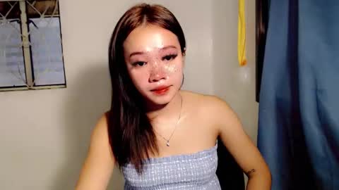 lovely_lianne online show from June 6, 2026, 4:06 am