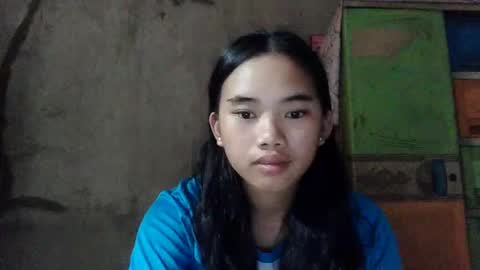 lovely_marie572336 online show from April 2, 2026, 2:15 pm