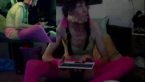mooie man online show from June 29, 2026, 10:43 pm