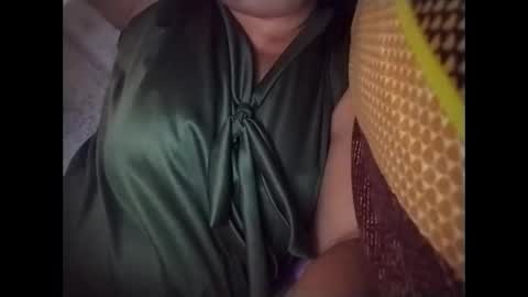 lovely_orchid online show from January 18, 2026, 7:56 am