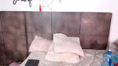 Hi guys online show from December 4, 2024, 6:28 pm