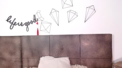 Hi guys online show from January 9, 2025, 4:49 pm