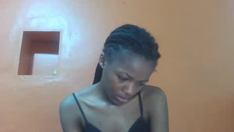 Snapshot of lovely_yvonne chatting on October 15, 2025, 3:56 pm Lovely yvonne online show from October 15, 2025, 3:56 pm