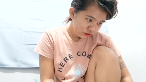 lovelyasian_babe online show from July 28, 2026, 5:56 pm