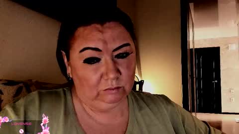 Anelana online show from October 8, 2025, 6:11 am