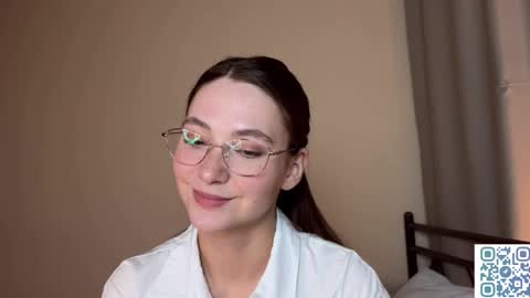 Solfiro online show from October 11, 2025, 6:06 pm