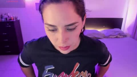 lovely   online show from April 12, 2026, 5:40 pm