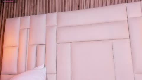 Lovely online show from April 16, 2026, 9:39 pm