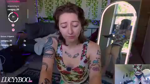 lovelylittlelucyy online show from July 9, 2026, 9:41 pm