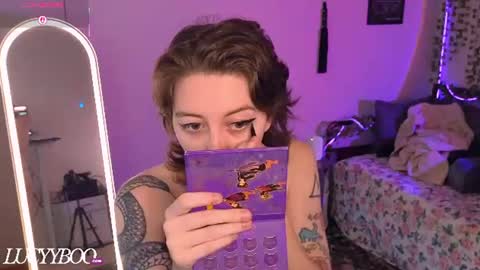 lovelylittlelucyy online show from July 27, 2026, 11:12 pm