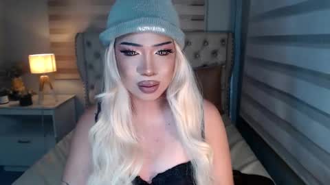 Rebeca online show from May 19, 2026, 5:41 pm