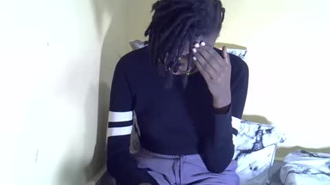 lovelymee2 online show from November 9, 2025, 7:01 pm