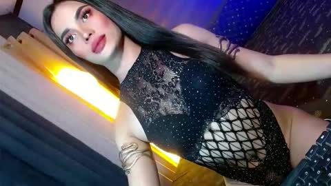lovelymiss_shyna11 online show from April 23, 2026, 8:02 am