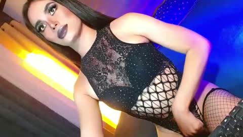 lovelymiss_shyna11 online show from May 24, 2026, 12:32 pm