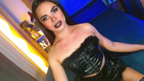 lovelymiss_shyna11 online show from June 20, 2026, 11:13 am