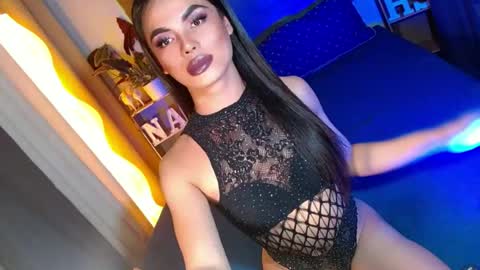 lovelymiss_shyna11 online show from June 25, 2026, 2:22 am